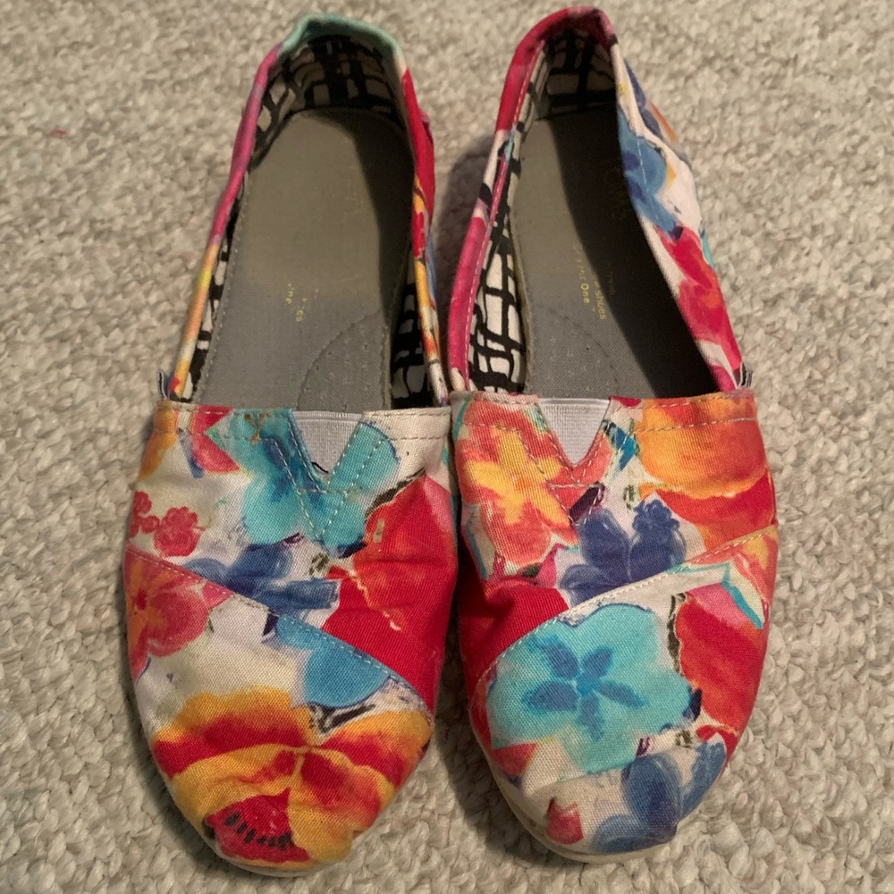 Floral Toms